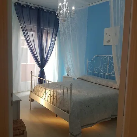 La Luna Di Pippo Nocleg ze śniadaniem