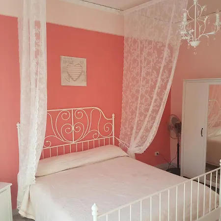 La Luna Di Pippo Bed & Breakfast